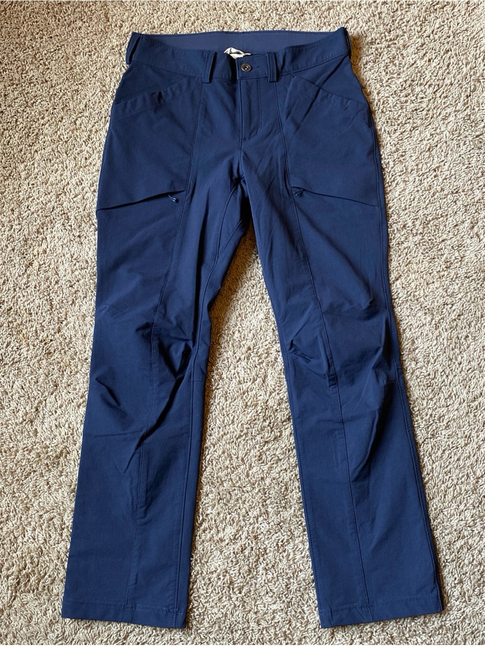 Duluth Trading Womens 6 x 29 Flexpedition Slim Leg Cargo Pants Navy Hiking Gorp